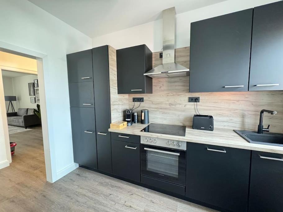 220 Qm Penthouse Wohnung Mit Fahrstuhl - Ohne Spa MHG Buitenkant foto