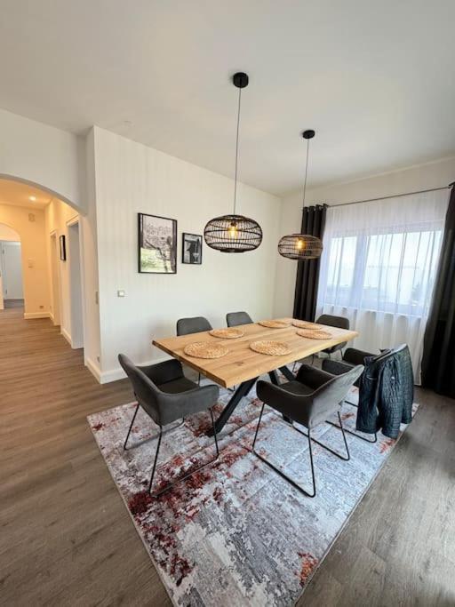 220 Qm Penthouse Wohnung Mit Fahrstuhl - Ohne Spa MHG Buitenkant foto