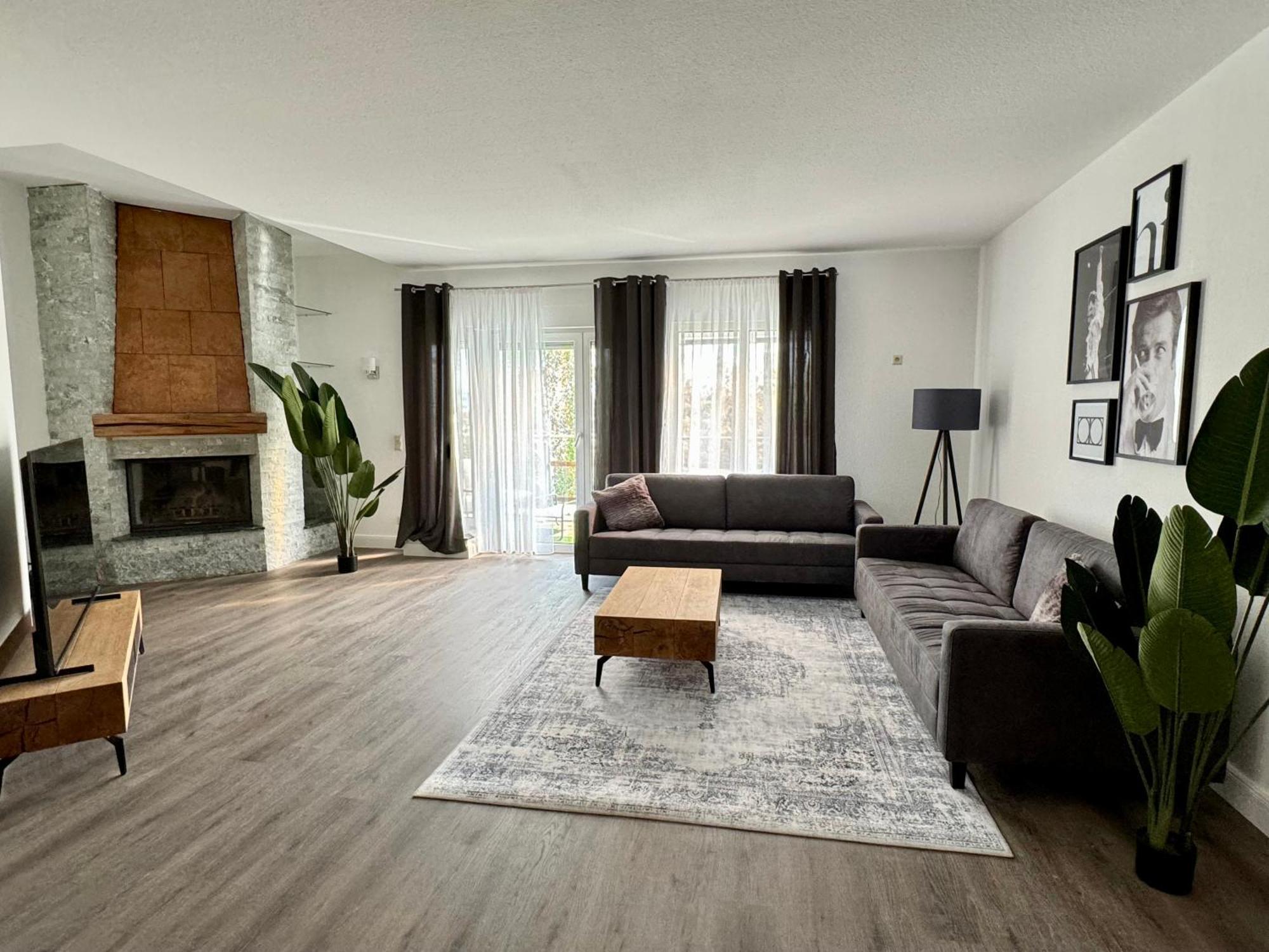 220 Qm Penthouse Wohnung Mit Fahrstuhl - Ohne Spa MHG Buitenkant foto