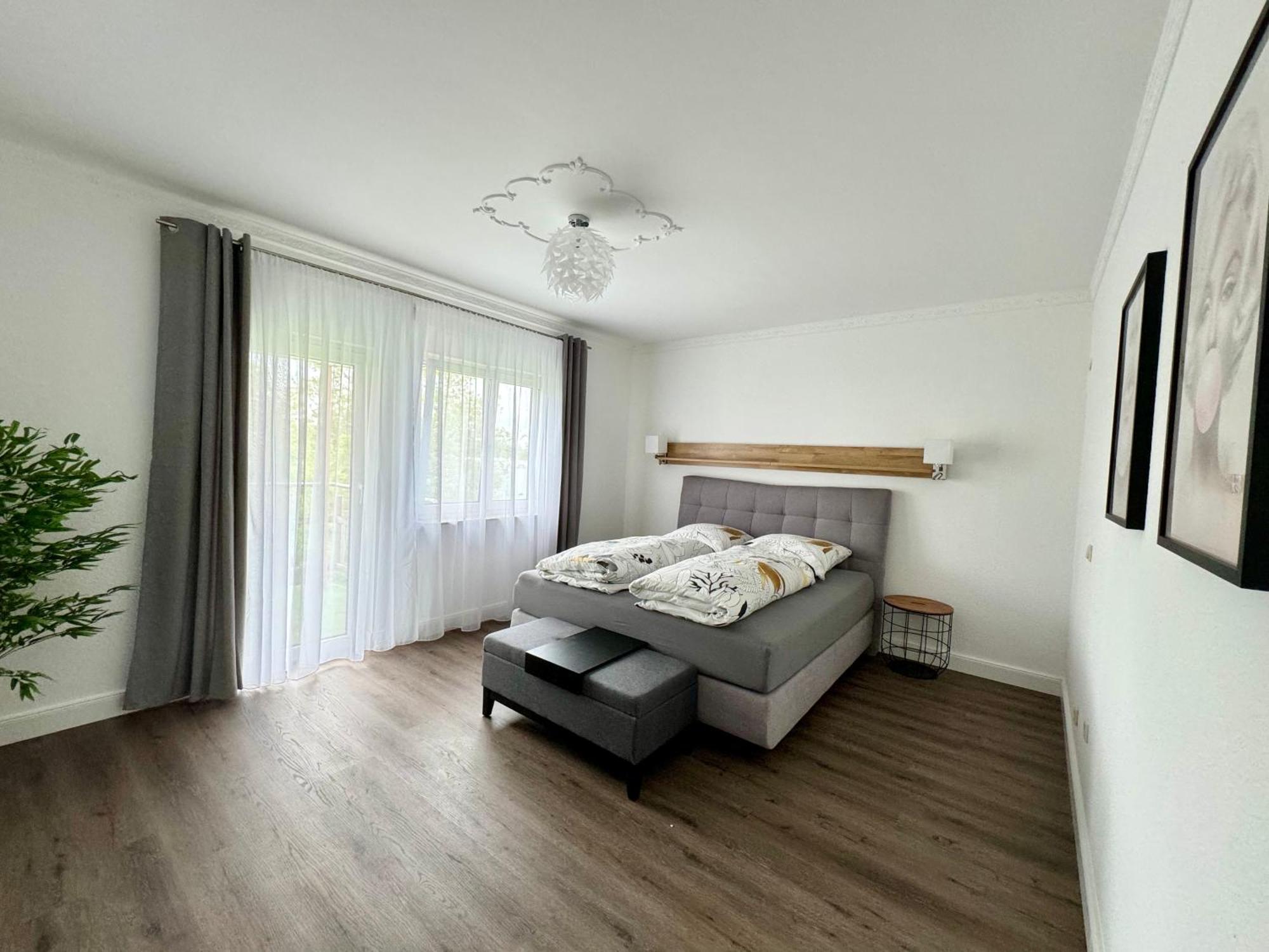 220 Qm Penthouse Wohnung Mit Fahrstuhl - Ohne Spa MHG Buitenkant foto