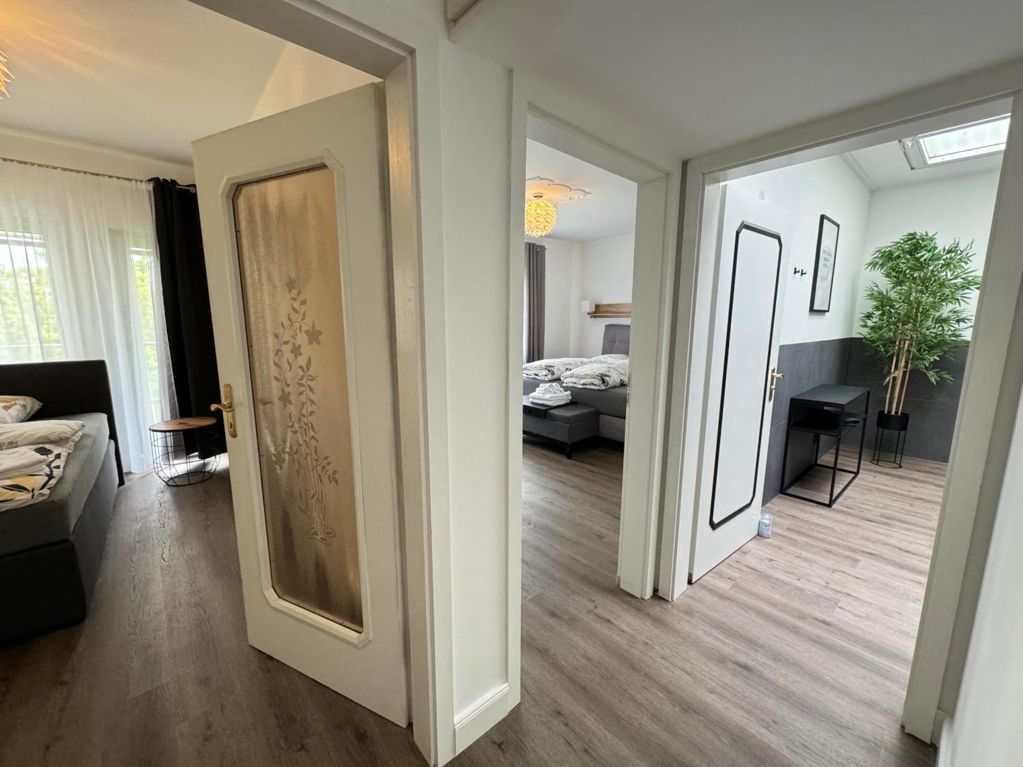 220 Qm Penthouse Wohnung Mit Fahrstuhl - Ohne Spa MHG Buitenkant foto